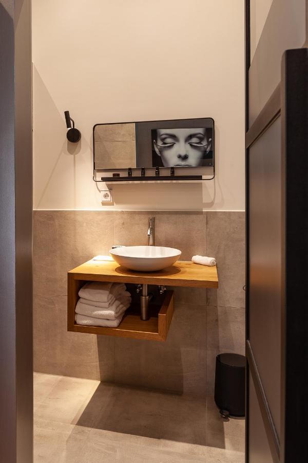 Hotel Julien Ден Бош Екстериор снимка